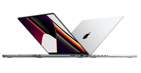 Apple eliminuje problemy związane z nowymi MacBookami. Nie wszystkie