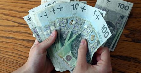 Wypłaty wystartowały! Taką kasę dostanie ok. 9 mln osób