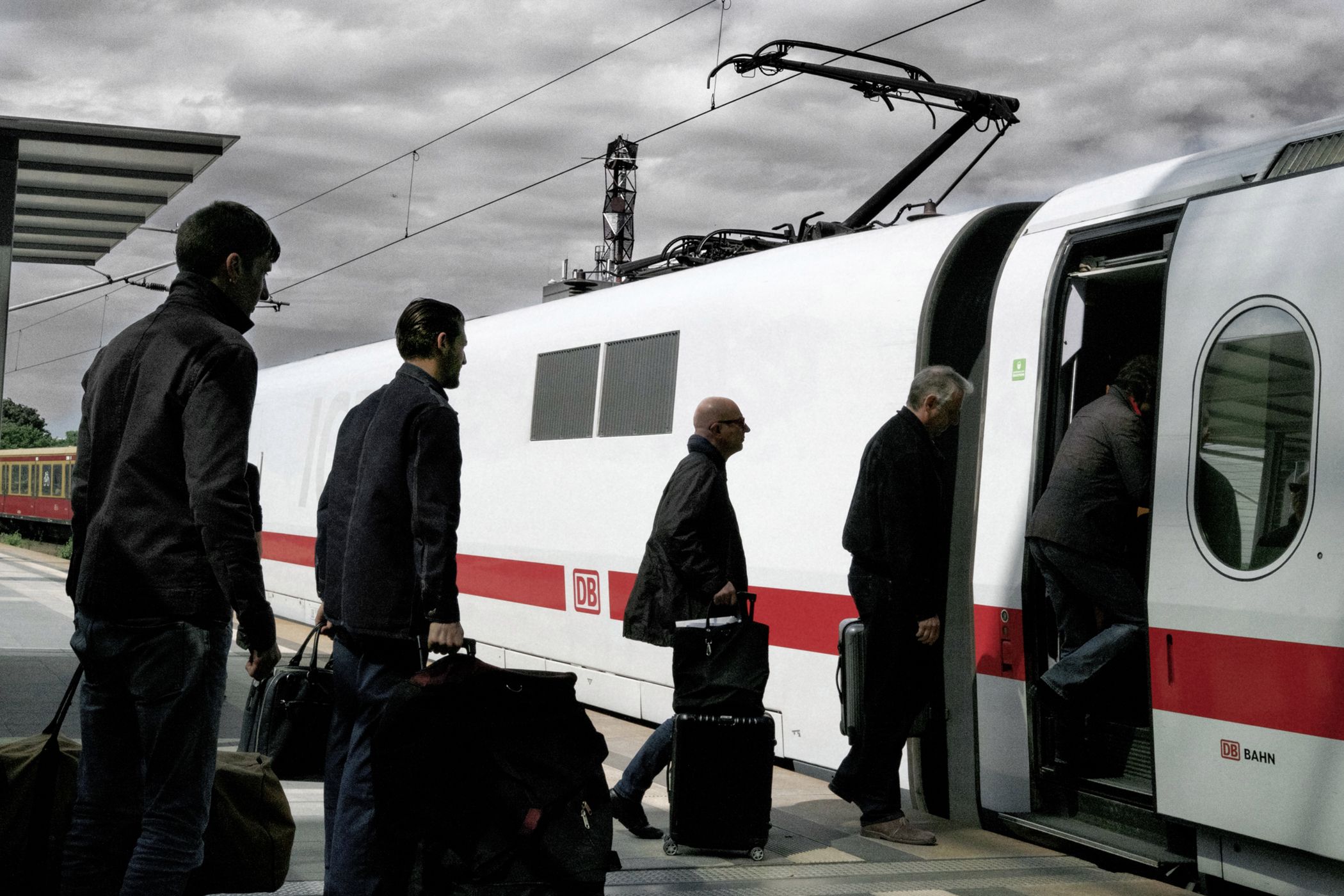 David Gaberle przeszedł 3500 kilometrów po największych miastach świata, aby zrobić te zdjęcia 5