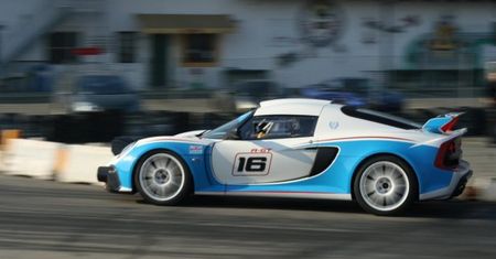Brytyjczycy w natarciu - Lotus Exige R-GT pomyślnie przeszedł testy