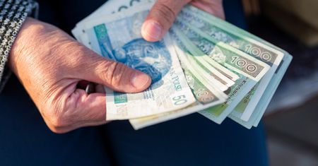 Te osoby mogą podwyższyć swoją emeryturę. Wystarczy jeden wniosek