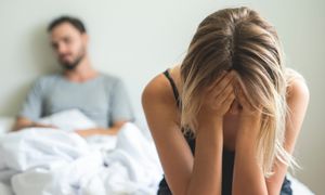 Żyjecie jak współlokatorzy? Seksuolog wskazał zabójcę intymności