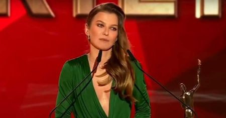 Ania Lewandowska przerwała milczenie. Tłumaczy się z wpadki na gali