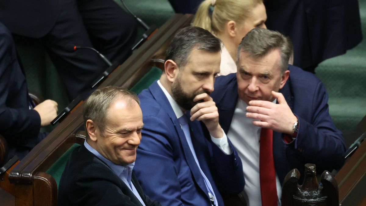 4. posiedzenie Sejmu X kadencji
25.01.2024 Warszawa 4. posiedzenie Sejmu X kadencji Fot. Jacek Dominski/REPORTER
N/z: Donald Tusk, Wladyslaw Kosiniak-Kamysz, Dariusz Wieczorek
Jacek Dominski/REPORTER