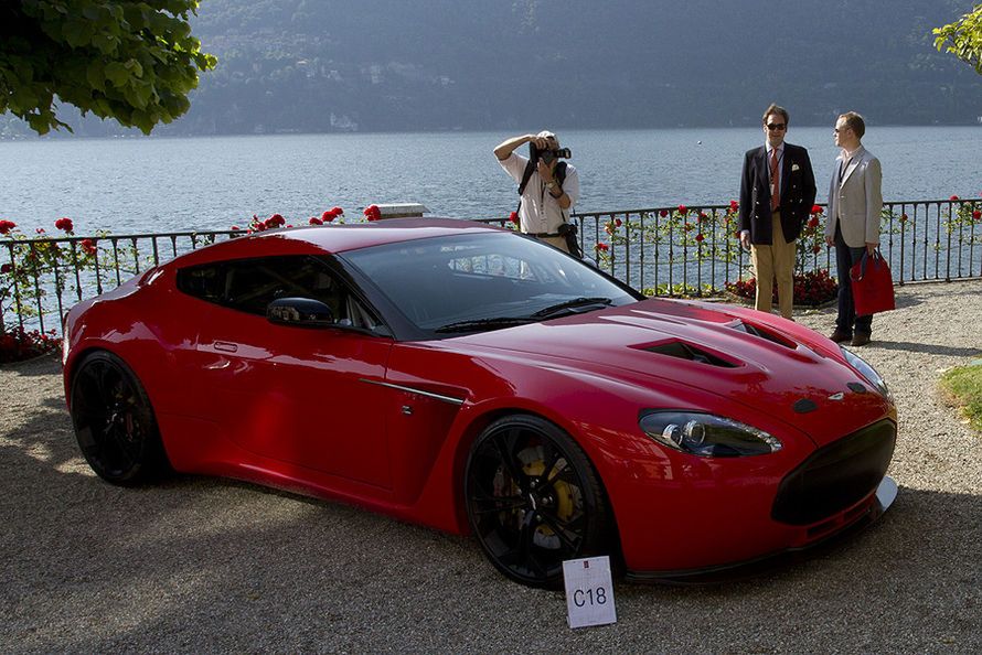 Aston Martin V12 Zagato