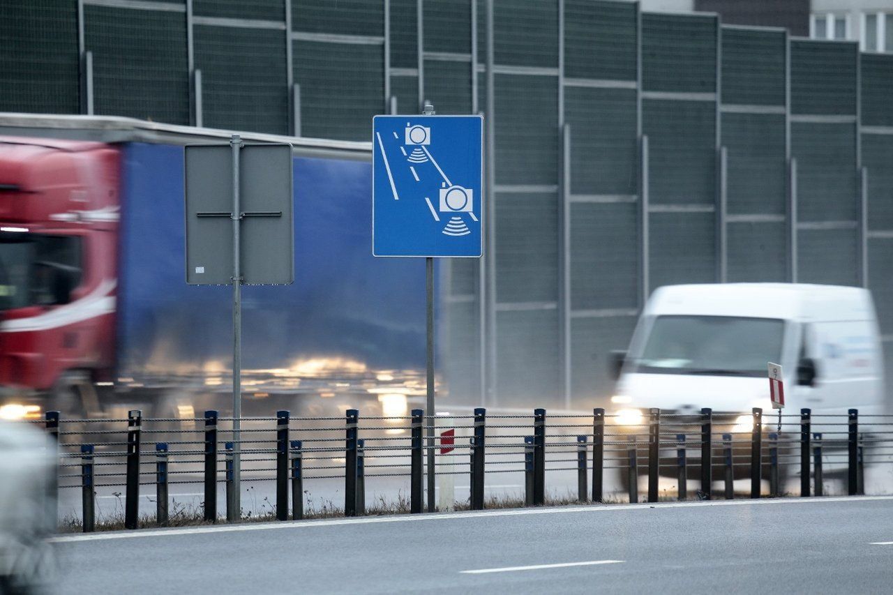 Odcinkowe pomiary prędkości