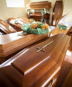 Polaków nie stać na pogrzeby. Branża: jedyne wyjście