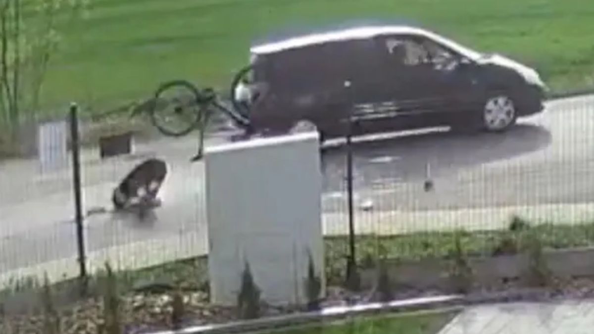 Potrącił rowerzystę.