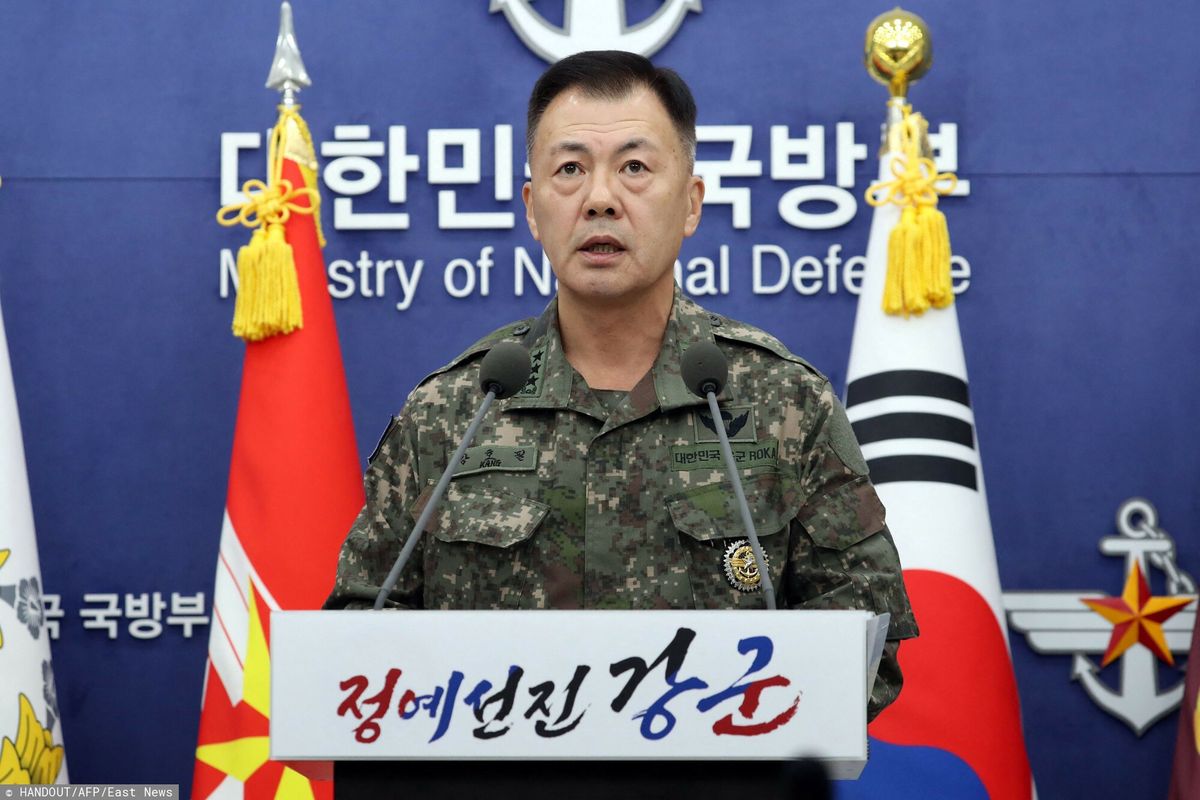 Gen.Kang Ho-pil przemawia w Ministerstwie Obrony Korei Południowej