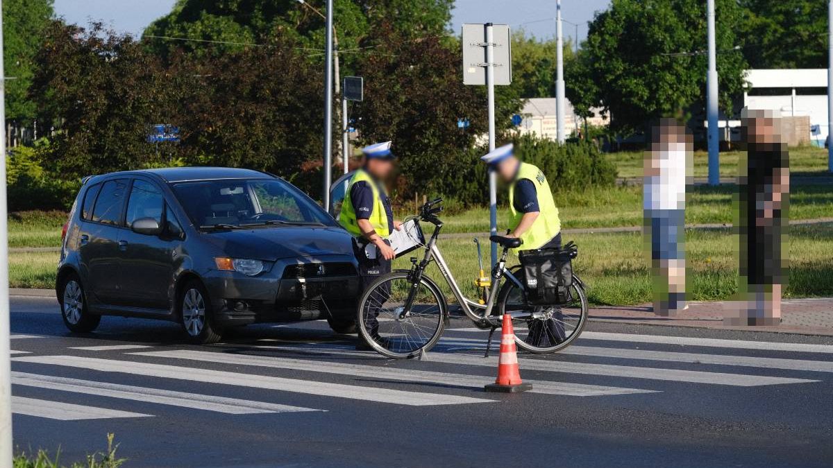 Potrącenie rowerzysty na al. Andersa