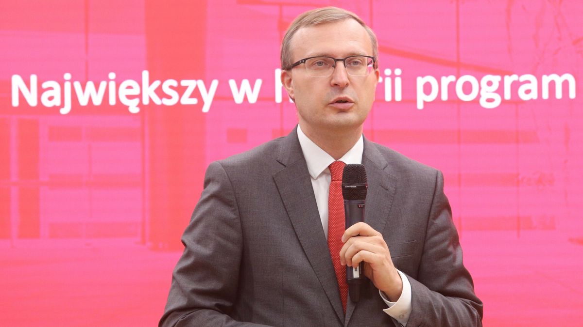 Paweł Borys powiedział, że "transakcja jest zgodna ze strategią Grupy Polskiego Funduszu Rozwoju"