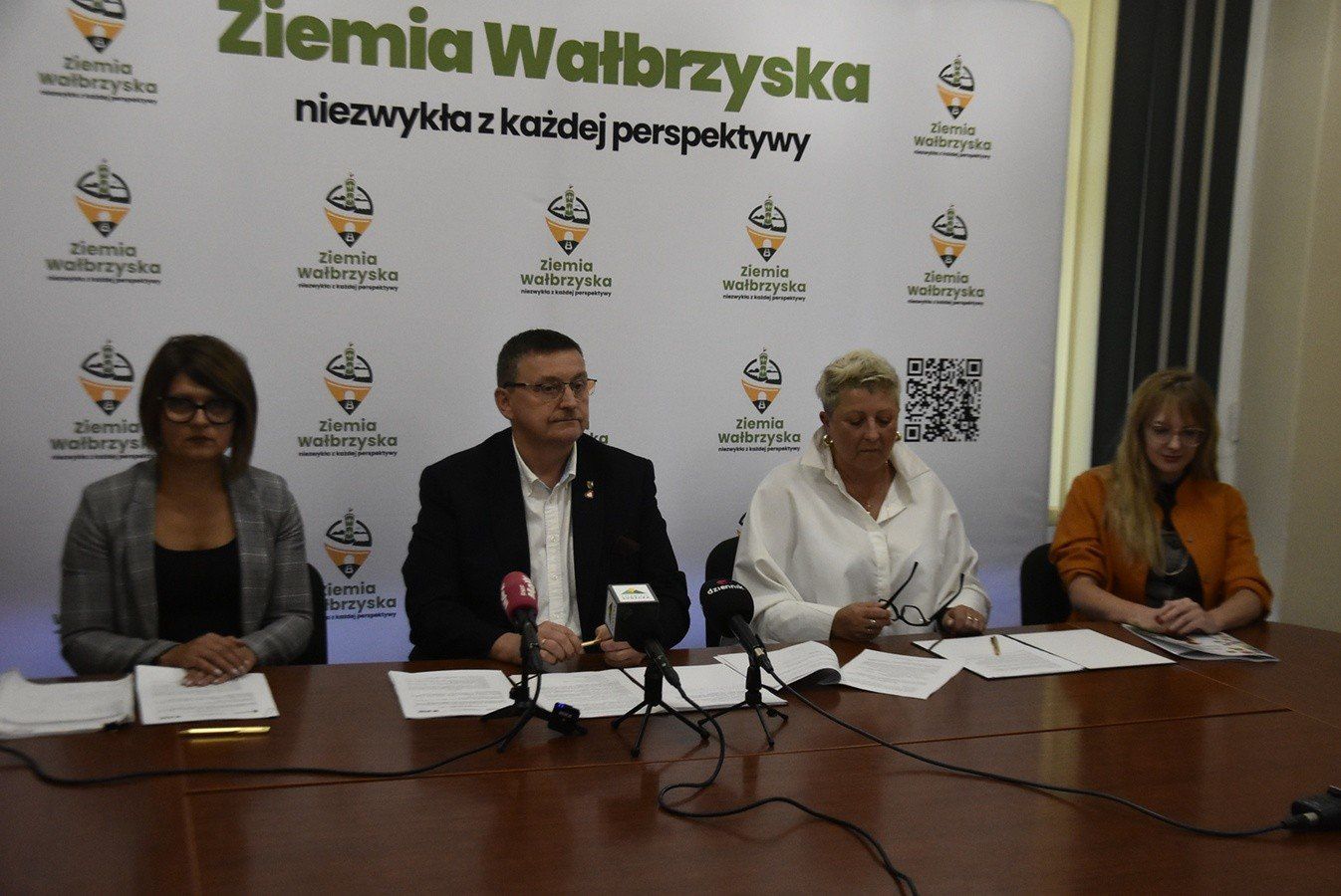 W powiecie wałbrzyskim rusza projekt &#34;Równi choć różni&#34;. Dotyczy zapobiegania dyskryminacji seniorów