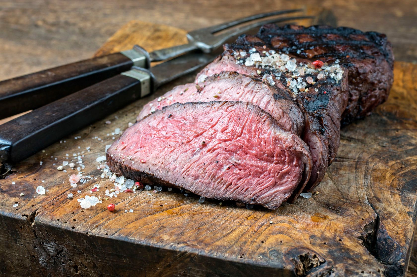 Dieta bogata w biało zwierzęce może zwiększać ryzyko zachorowania na niealkoholowe stłuszczenie wątroby