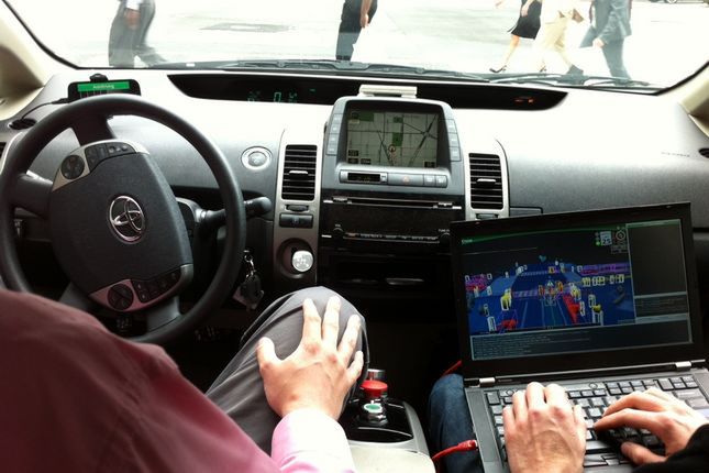 W kabinie autonomicznego samochodu Google'a