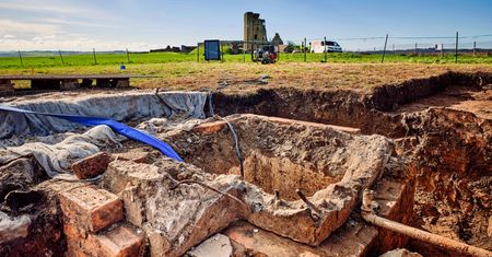 Szukali ruin zamku, trafili na zapomniany bunkier atomowy. Odkrycie w Anglii