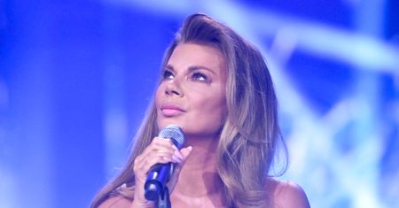 Spekulowano, że Edyta Górniak zgarnie aż 100 TYSIĘCY DOLARÓW za kolędowanie w USA. Diwa zabrała głos