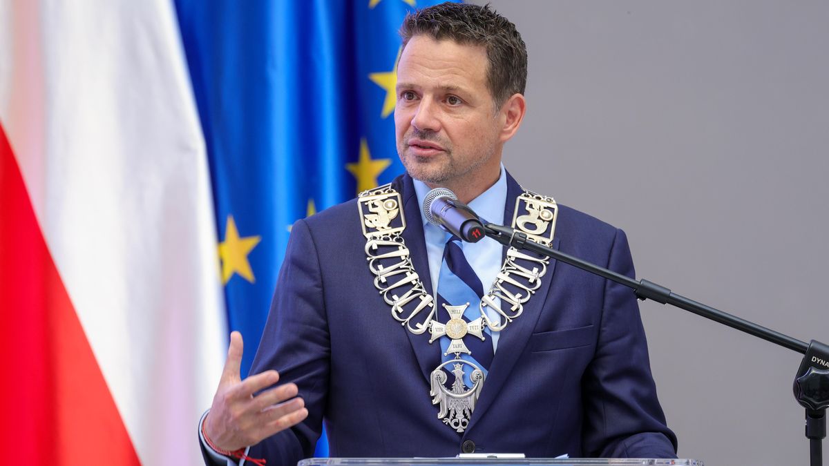 Rafa� Trzaskowski
Warszawa, 31.07.2024. Obchody 80. rocznicy wybuchu powstania warszawskiego. Uroczysta sesja Rady Miasta w gmachu g��wnym  Politechniki Warszawskiej, 31 bm. z udzia�em prezydenta stolicy Rafa�a Trzaskowskiego.  (rg/dw) PAP/Rafa� Guz
Rafa� Guz
80 80., obchody, obrady, polityk, polityka, posiedzenie, Rada m. st. Warszawy, rada warszawy, radni, rocznica wybuchu Powstania Warszawskiego, sesja, uroczysta sesja uroczystej sesji, w�adza lokalna