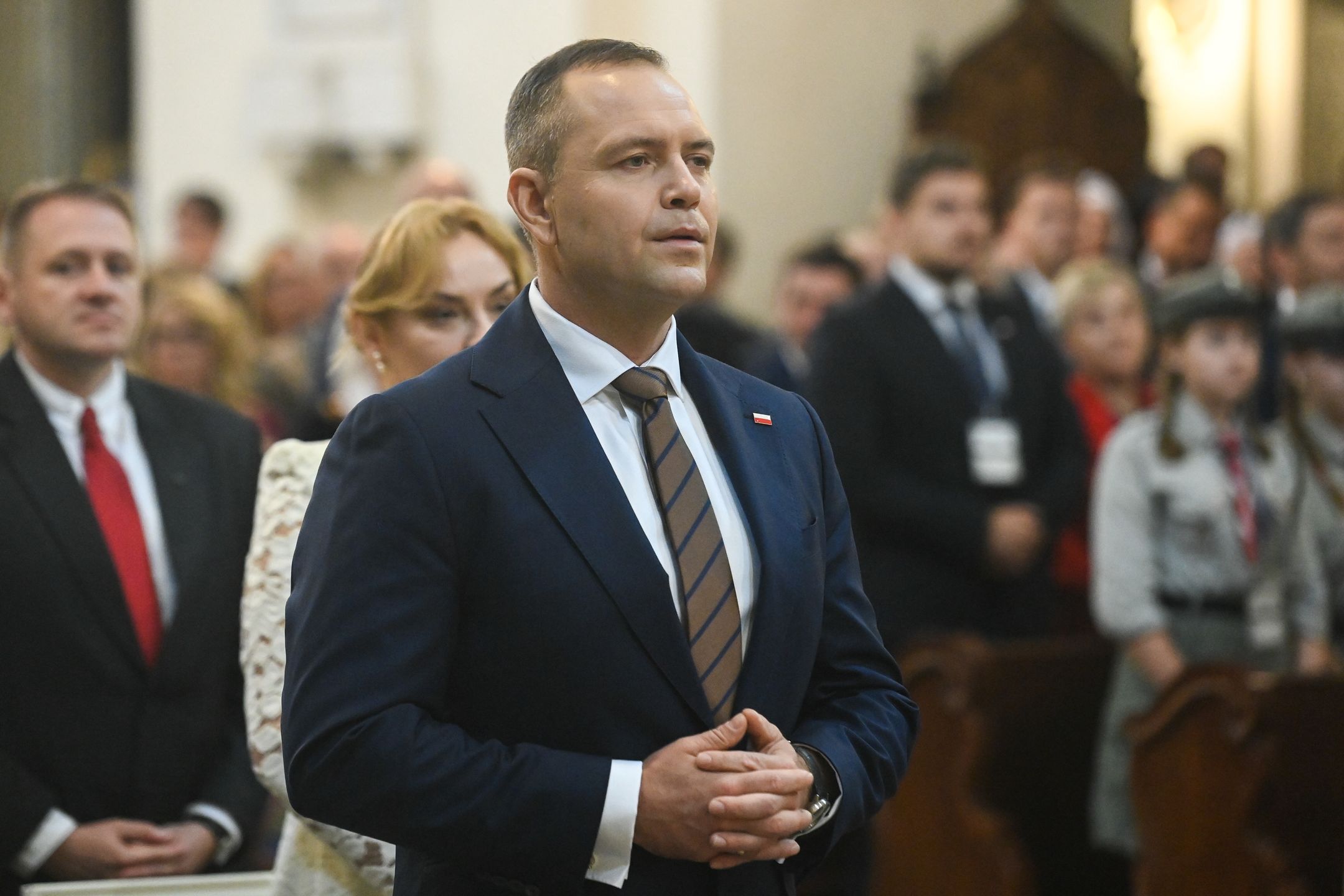 Warszawa, 14.09.2025. Prezydent RP Karol Nawrocki podczas uroczystej Mszy Świętej w Kościele pw. Wniebowzięcia Najświętszej Maryi Panny i św. Józefa Oblubieńca w Warszawie, 14 bm. Trwają Dożynki Prezydenckie. (aldg) PAP/Piotr Nowak