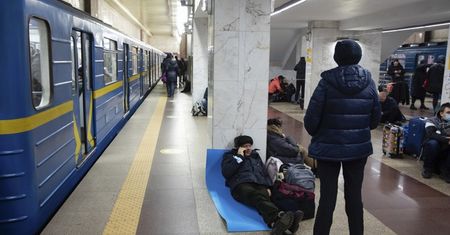 Zatrzymali ich w kijowskim metrze. Mieli pluszaka, a w nim pociski