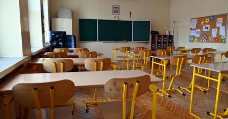 "GW": Problem przenoszenia całej klasy na zdalne lekcje