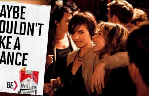 Kampania Marlboro nieetycznie namawia młodych do palenia (komentarze)
