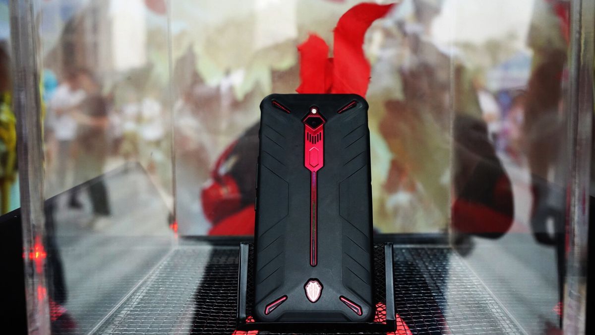 Nubia Red Magic 3 na zdjęciach. Ma mieć Snapdragona 855 i ekran 90 Hz [#wSkrócie] 1