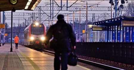 Najgorętszy okres w roku. Do 330 pociągów dołączy 415 wagonów