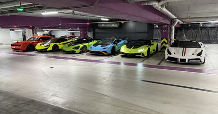 Lamborghini, Ferrari, McLarenem. Przejedź się i wesprzyj zbiórkę na karetkę dla dzieci!