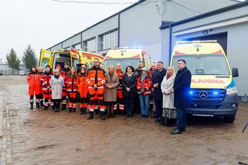 Białystok: Pogotowie ratunkowe ma trzy nowe ambulanse za prawie 2 mln zł