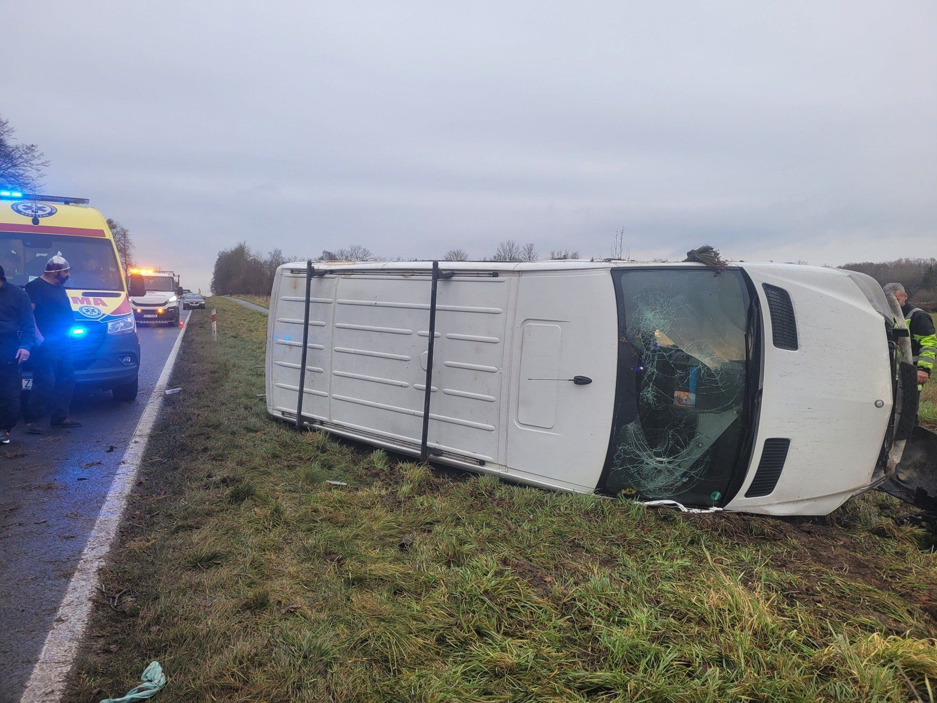 Dachowanie busa na dw 165