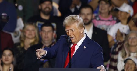 Kolumbia nie przyjęła samolotu. Trump wytoczył ciężkie działa