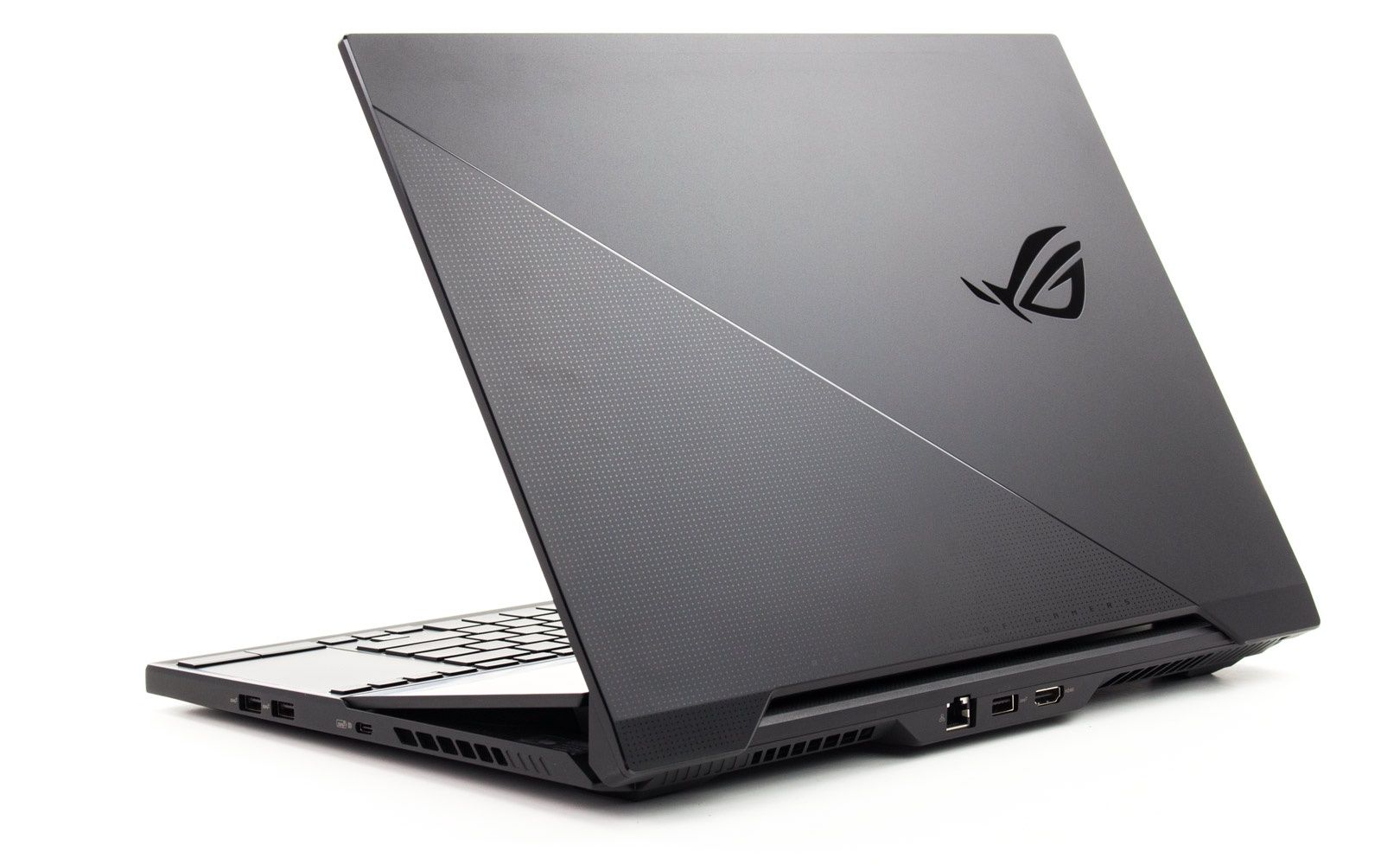 ASUS ROG Zephyrus Duo 15 GX551Q - doskonały z każdej strony