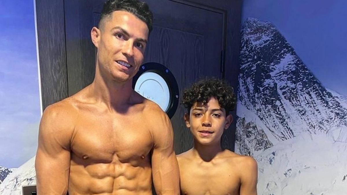 Na zdjęciu: Cristiano Ronaldo z synem