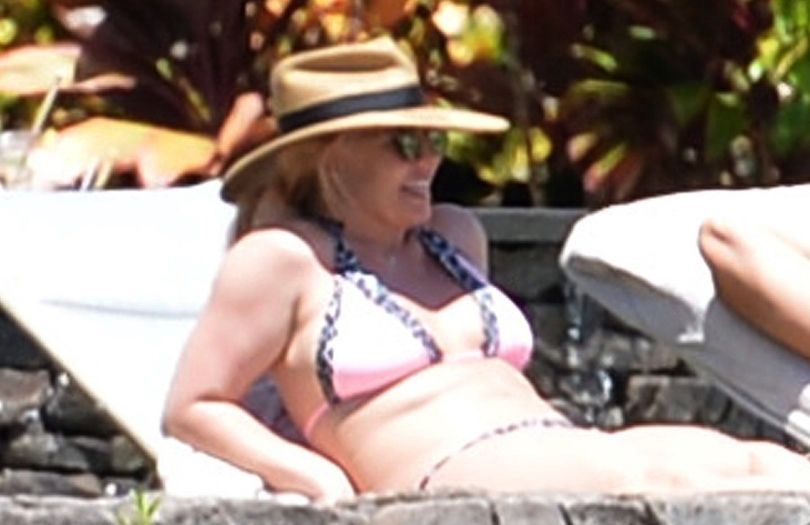 Britney Spears relaksuje się na Hawajach w towarzystwie ukochanego