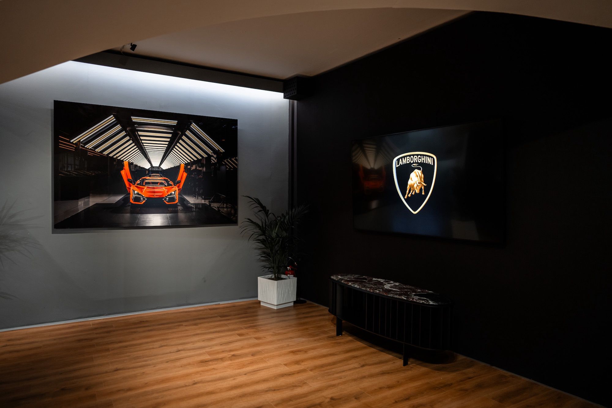 Lamborghini Lounge Porto Cervo