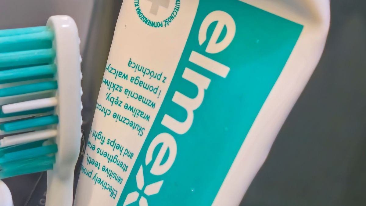 Producent pasty Elmex po cichu zmienił jej skład
