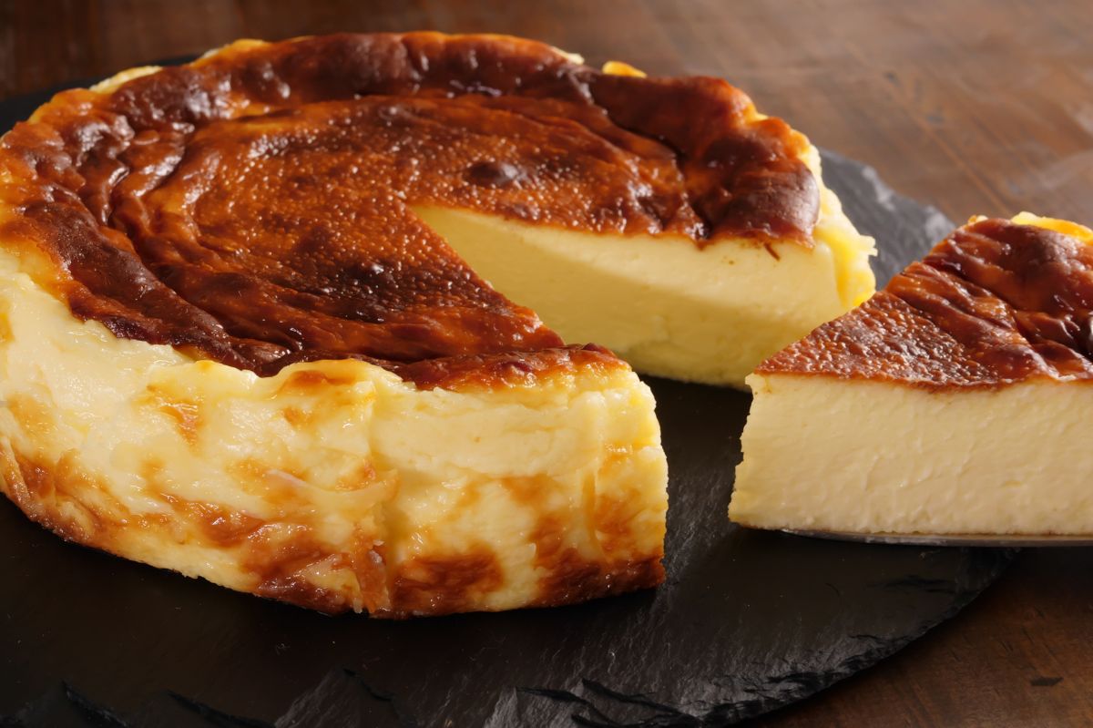 A foolproof recipe for an irresistible orange-scented cheesecake