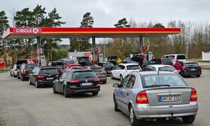 Turystyka paliwowa kwitnie. Ceny paliw przyciągają Niemców na polskie stacje