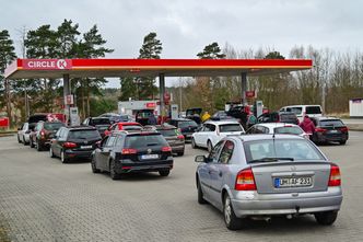 Turystyka paliwowa kwitnie. Ceny paliw przyciągają Niemców na polskie stacje