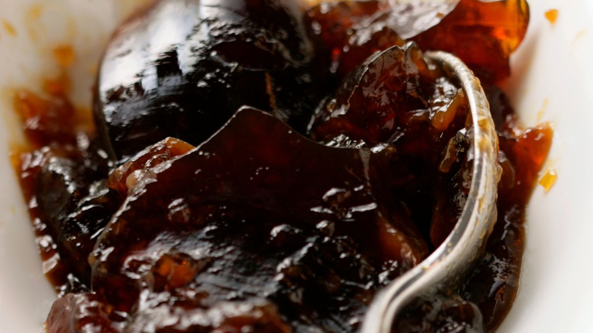 Demi-glace gdy ostygnie przybiera postać galaretki 