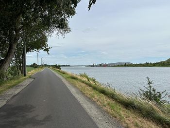 Szlak rowerowy na Wyspie Sobieszewskiej. To 30-kilometrowa pętla