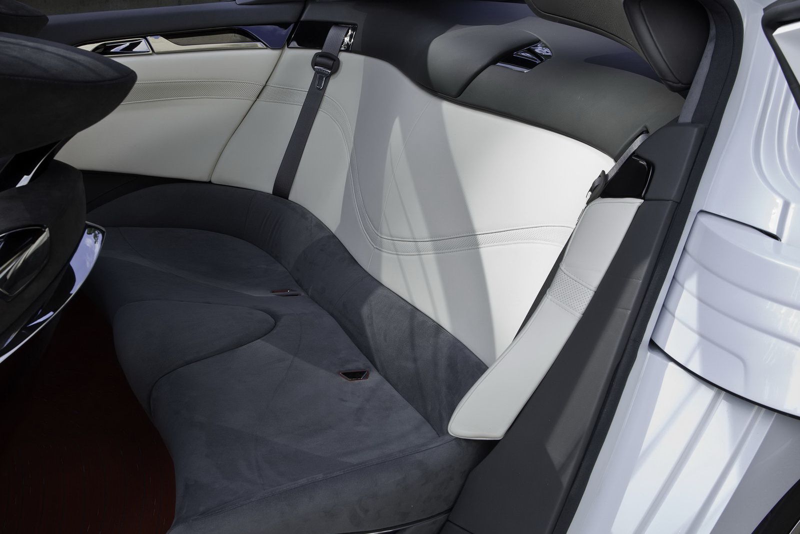 Nissan Ellure koncept