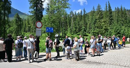 Awantury w Tatrach. Pracownicy TPN alarmują: To dzień powszedni
