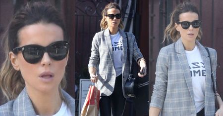 Modna Kate Beckinsale rozchyla usta na widok fotografów