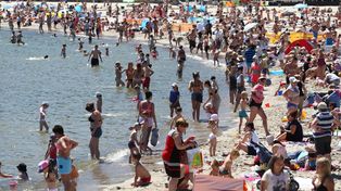 Szaleństwo nad Bałtykiem. 99 proc. miejsc zajętych