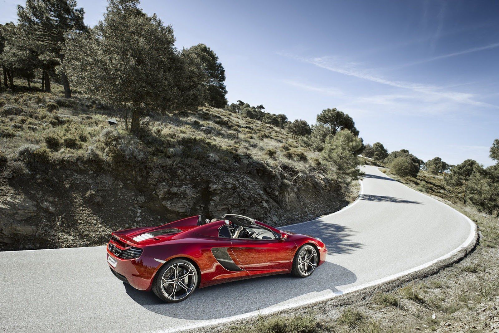 McLaren MP4-12C Spider - obszerna galeria prosto od producenta 43