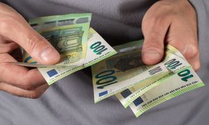 12 tys. zł bez wykształcenia. Szukają Polaków do pracy w Niemczech