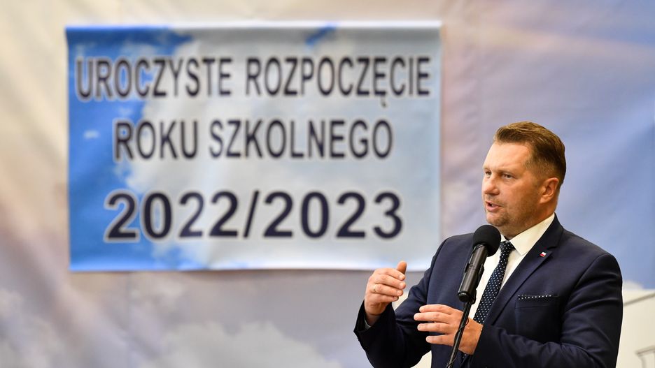 Przemysła Czarek chce wprowadzić do szkół religię jako przedmiot obligatoryjny