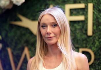 Paltrow zagrała sceny intymne z młodszym o 23 lata aktorem. Tak zareagował syn