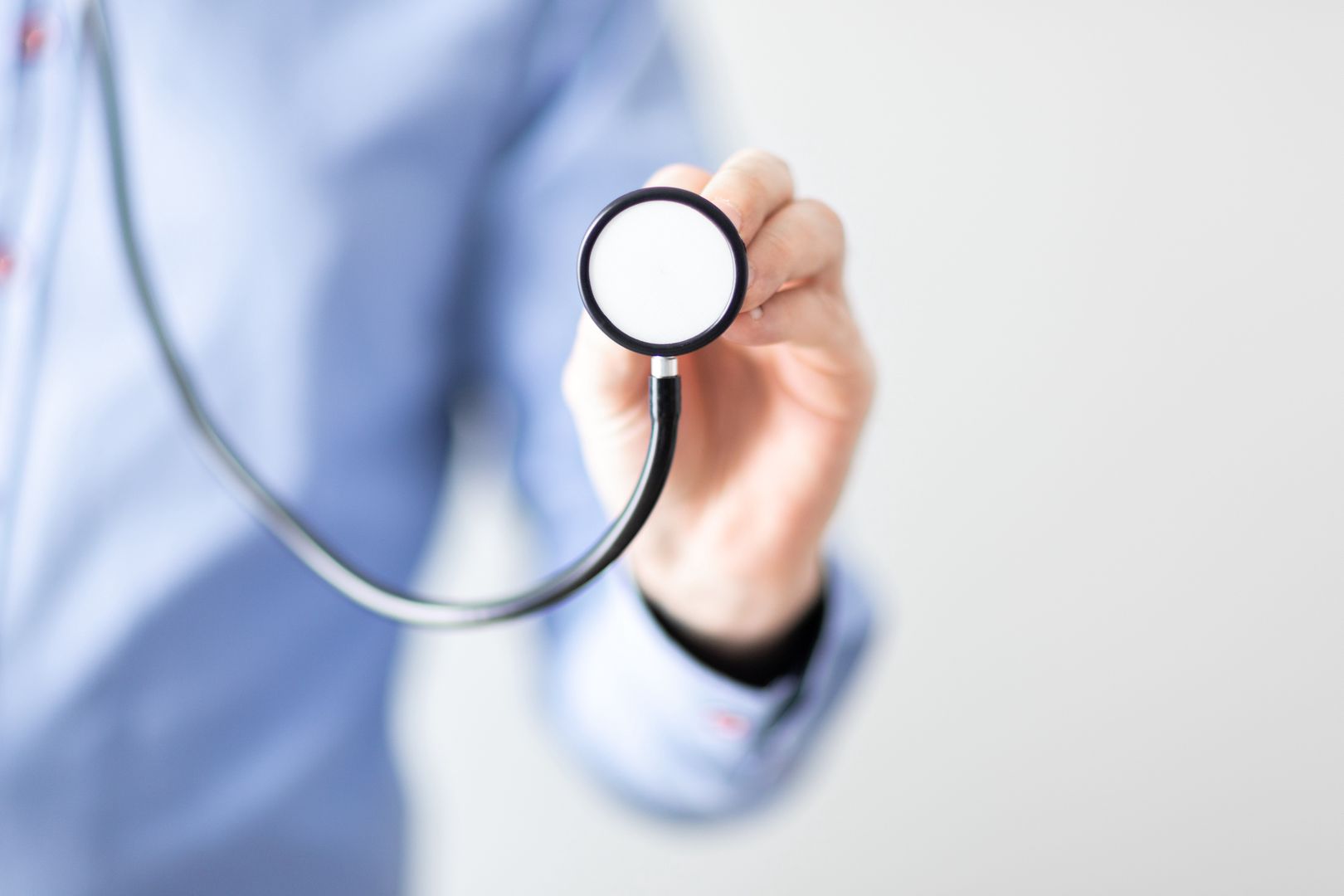Andrzej Skora
stetoskop, lekarz, koszula, leczenie, diagnoza, oddech, profilaktyka